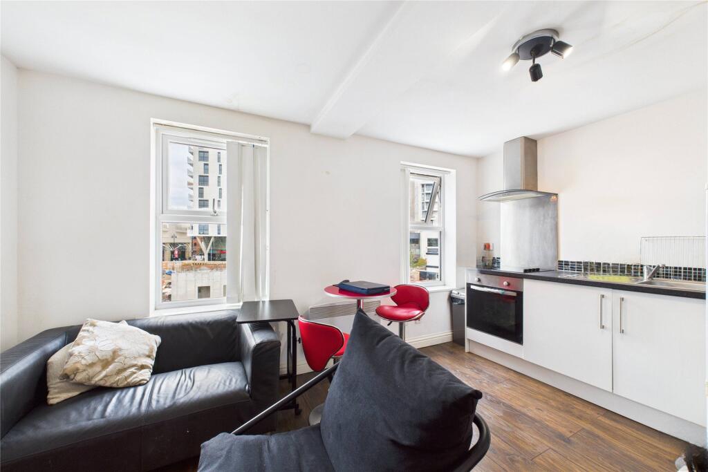 Main image of property: Queen Street, Maidenhead, Berkshire, SL6