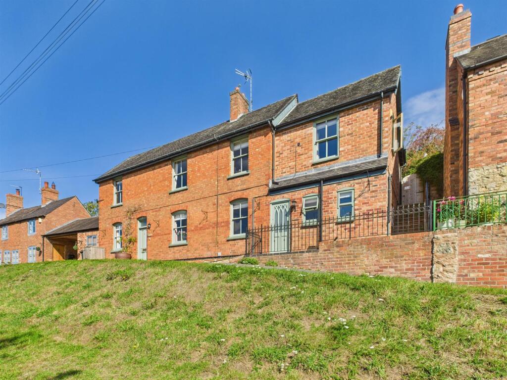 Main image of property: Harebell, Hollow Road, Breedon-On-The-Hill, DE73 8AU