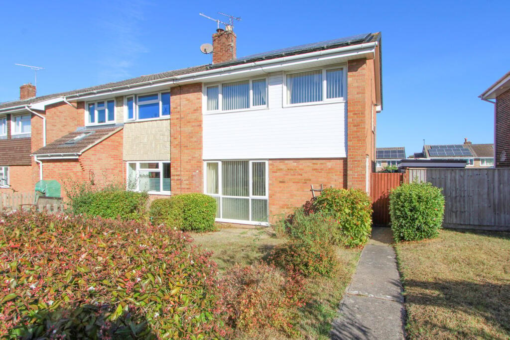 Main image of property: Robin Way, Chipping Sodbury, BS37