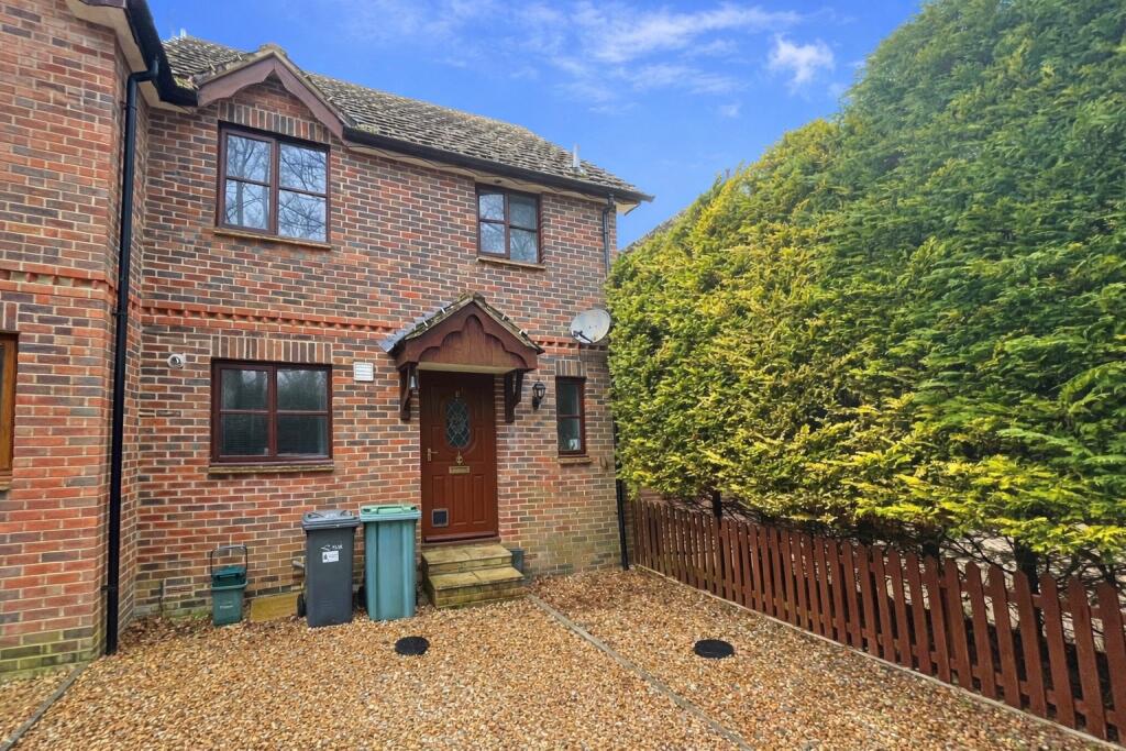 Main image of property: Stonelands Orchard