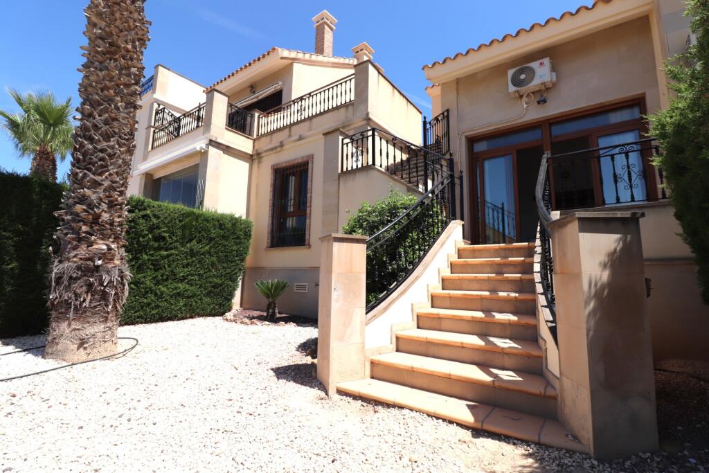 Main image of property: Valencia, Alicante, La Finca Golf