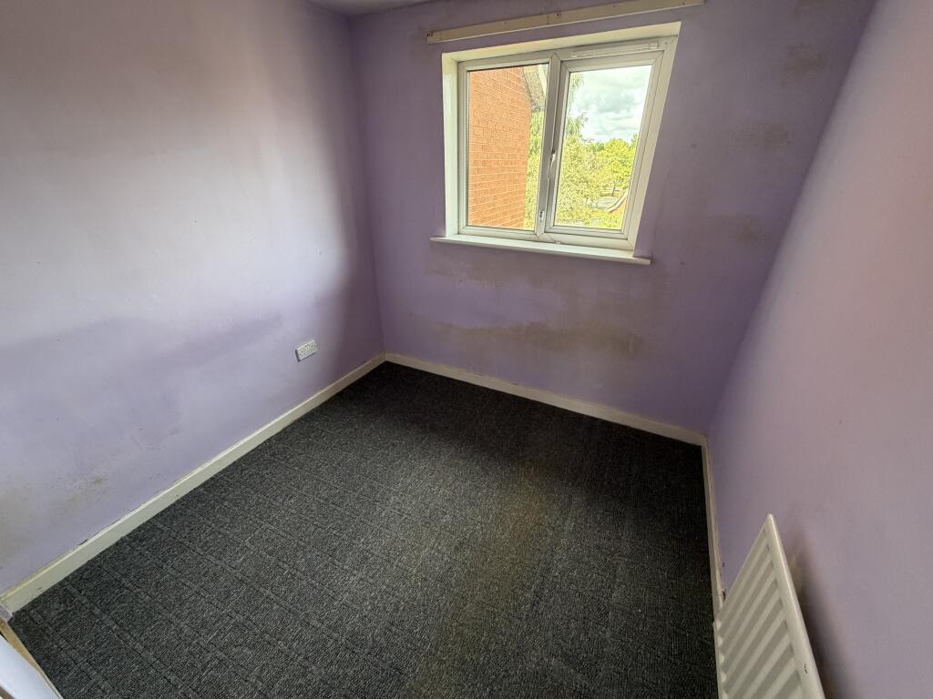 Apartment in Preston - View 5