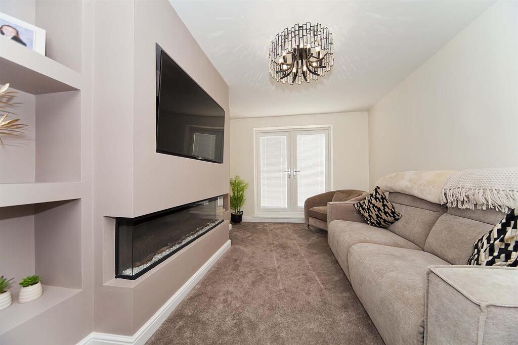 House in Stockton-on-Tees - View 2
