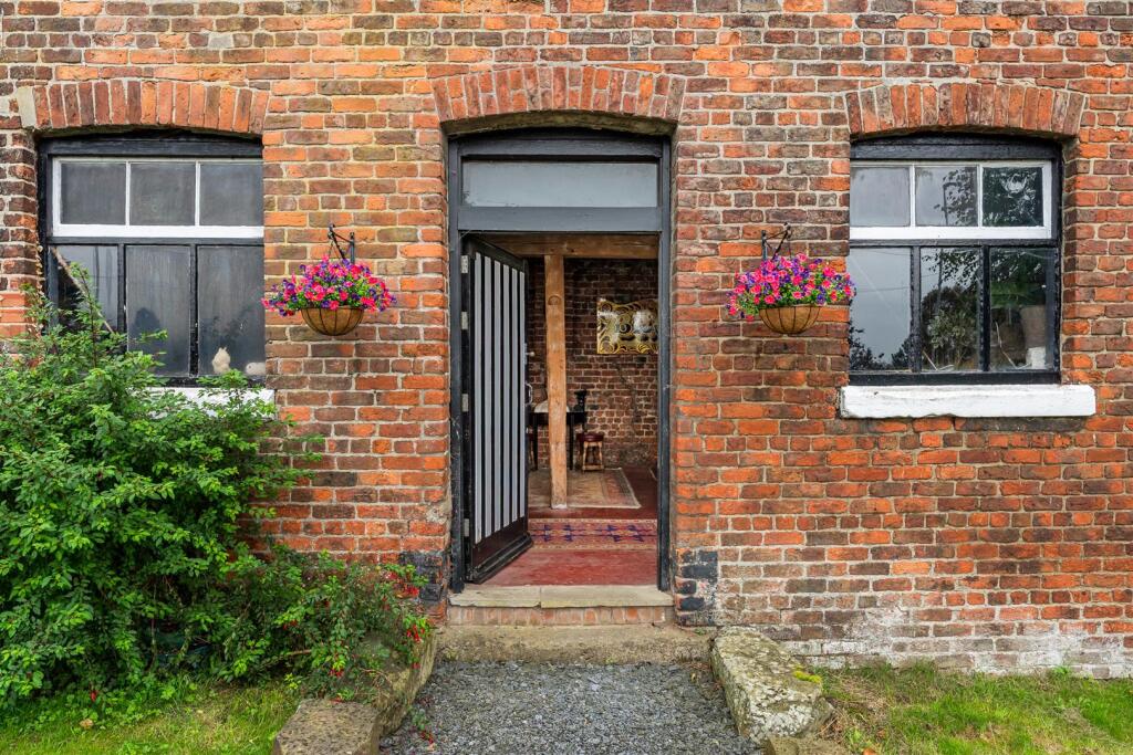 House in Warrington - View 5