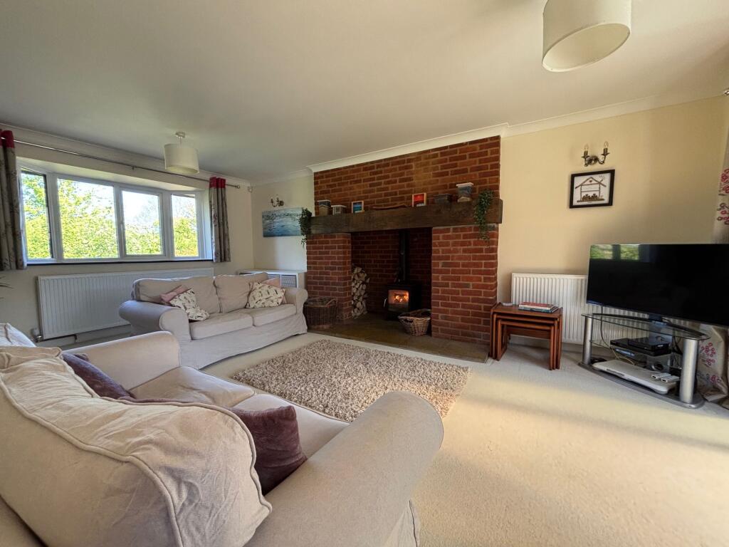 House in Ipswich, Barking - View 2