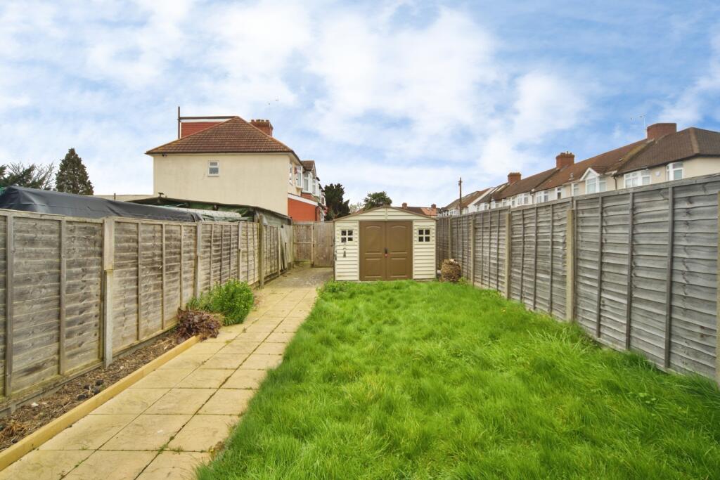 House in London - View 5