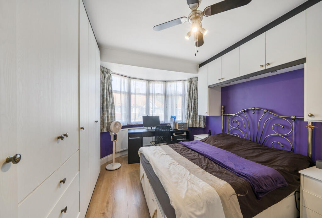 Summit Avenue, London, NW9 - View 6