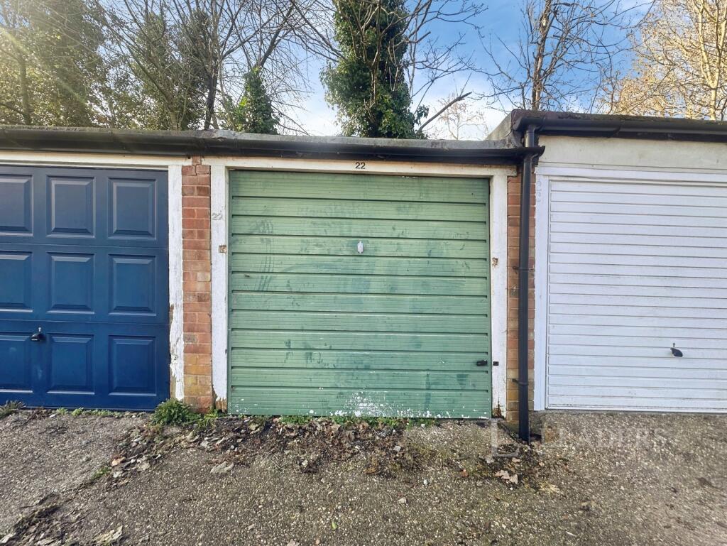 Main image of property: Birmingham, B30