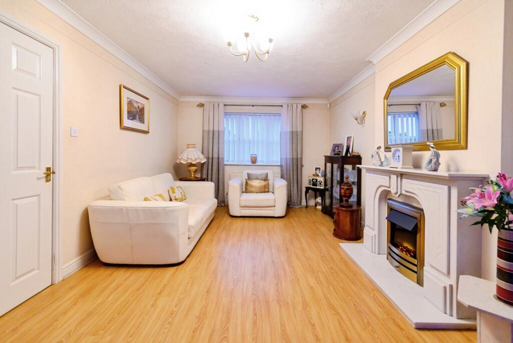 House in Bury, Greater Manchester - View 6