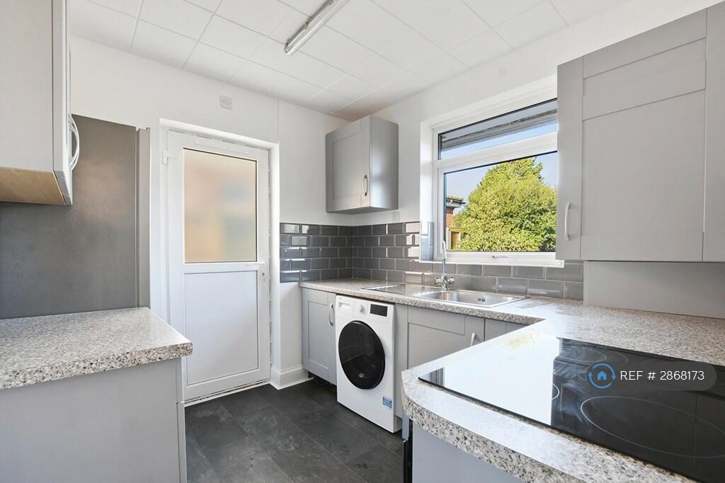 House in St Albans - View 5
