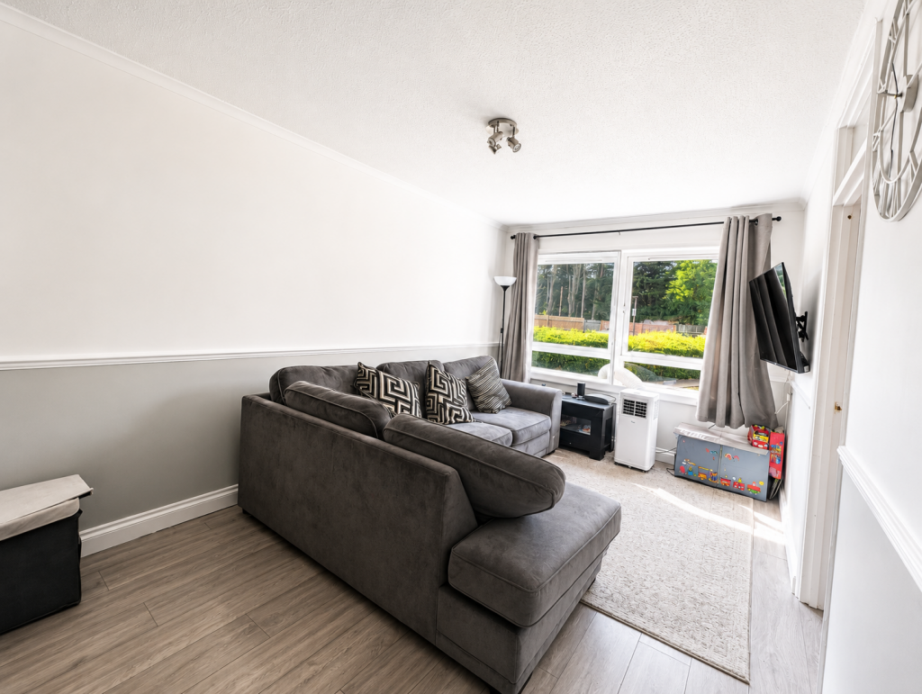 Apartment in London - View 3