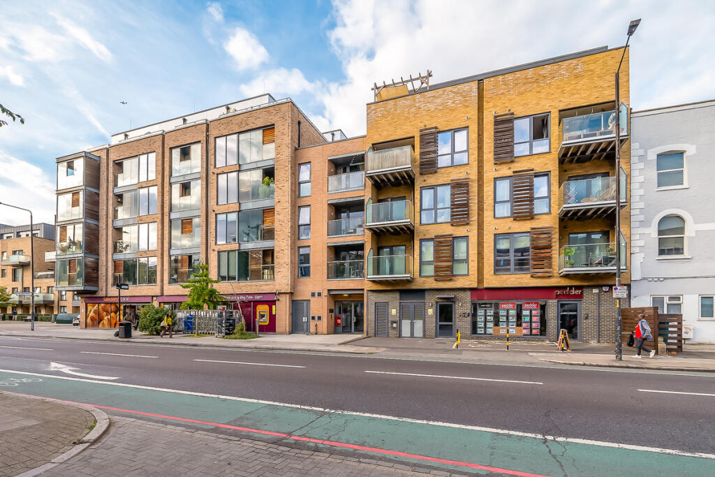 Apartment in London - View 4