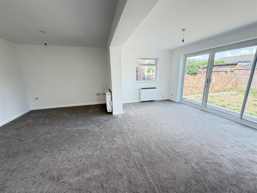 House in Salisbury, Churchfields - View 5