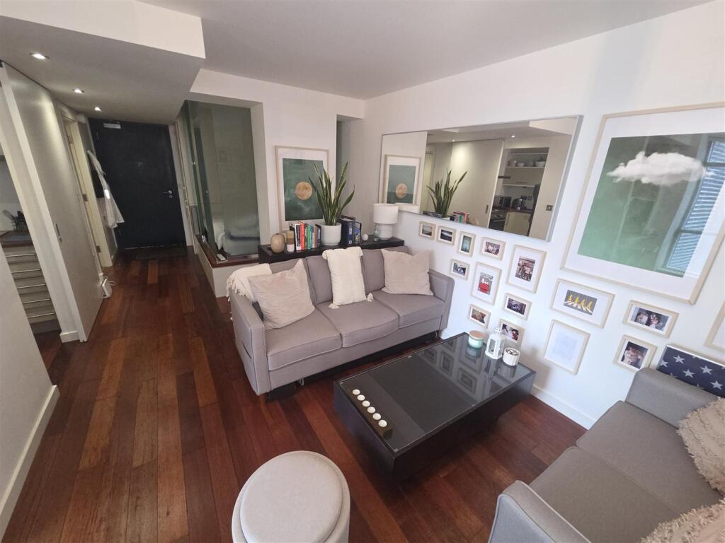 Apartment in Liverpool - View 2