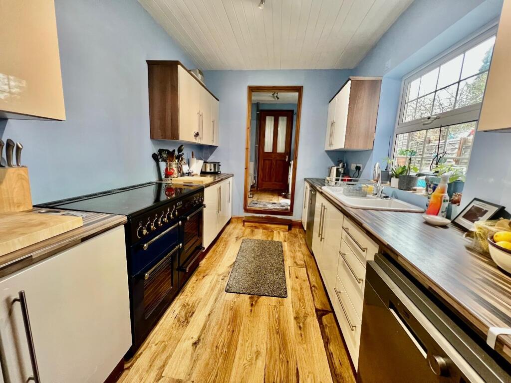 House in Desborough, North Northamptonshire - View 6