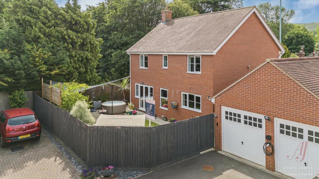 Ebley Road, Stonehouse photo 2