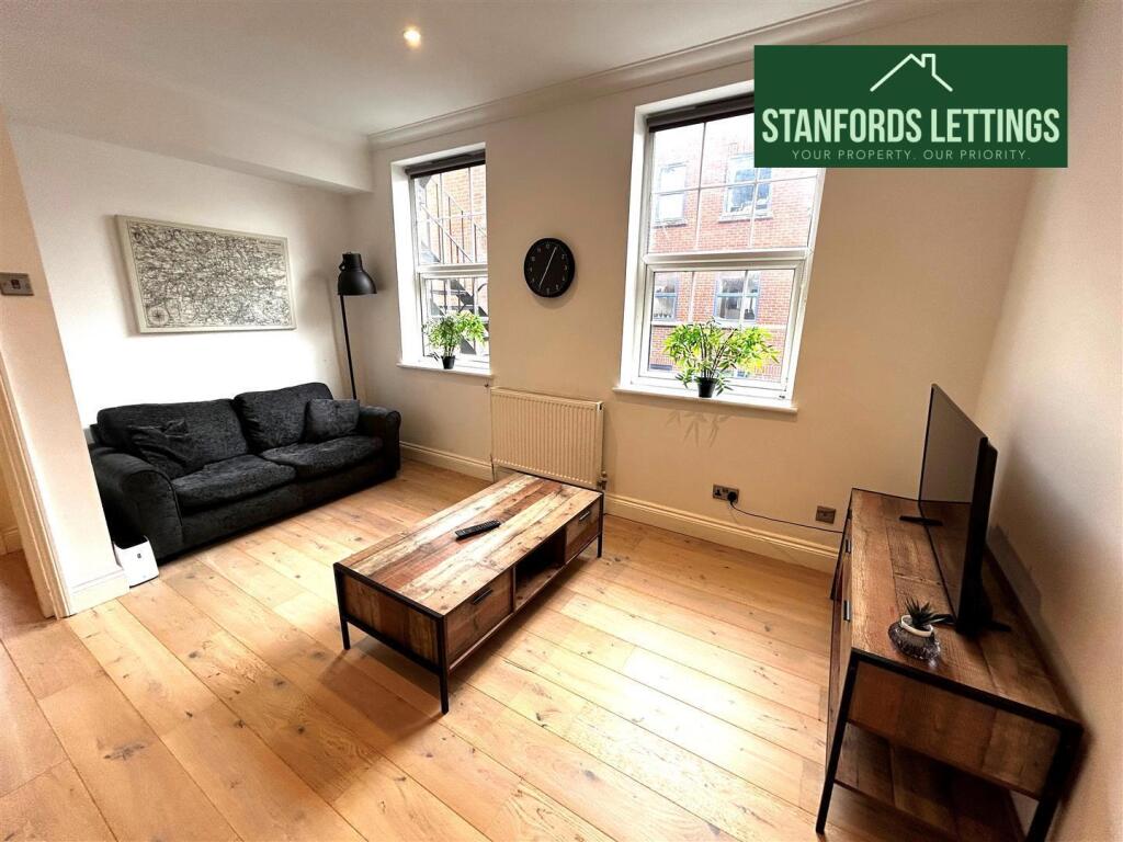 Main image of property: Flat 6, 14 Richmond Place, Brighton