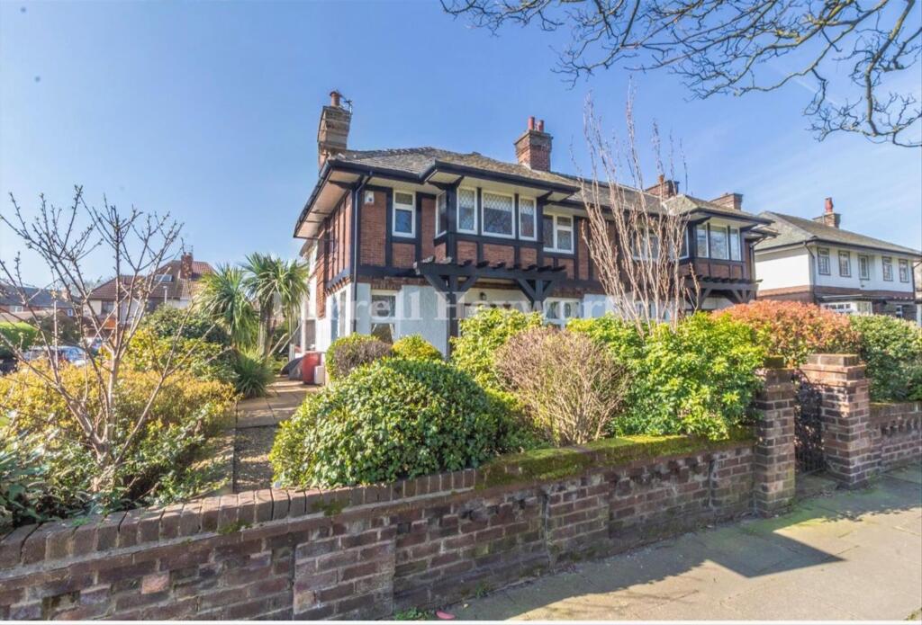 2-bed semi-detached on West Park Drive, Blackpool, £289,995