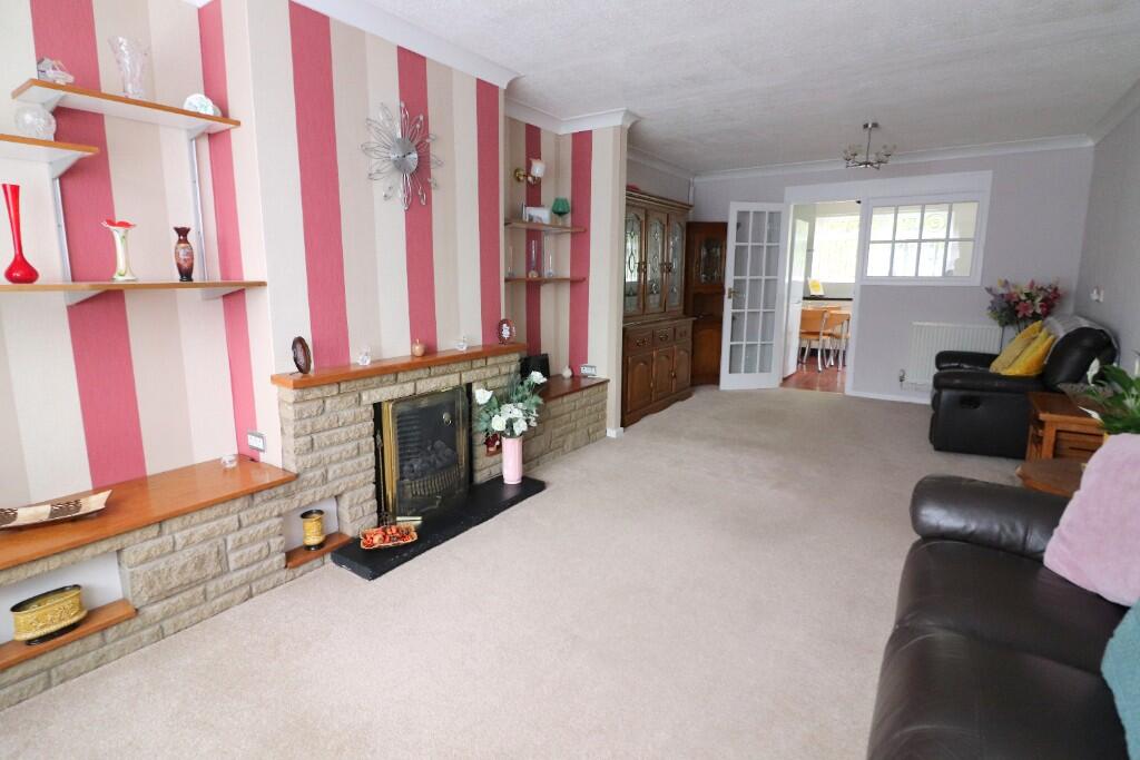 Norman Road, Barton Le Clay, Bedfordshire, MK45 4PX photo 4