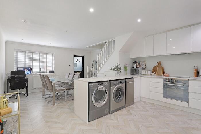 House in Chelmsford - View 2