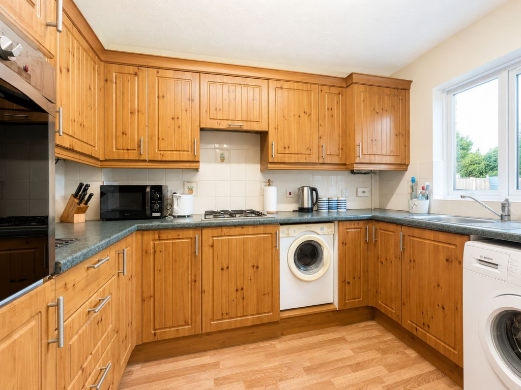House in Colchester, Highwoods - More