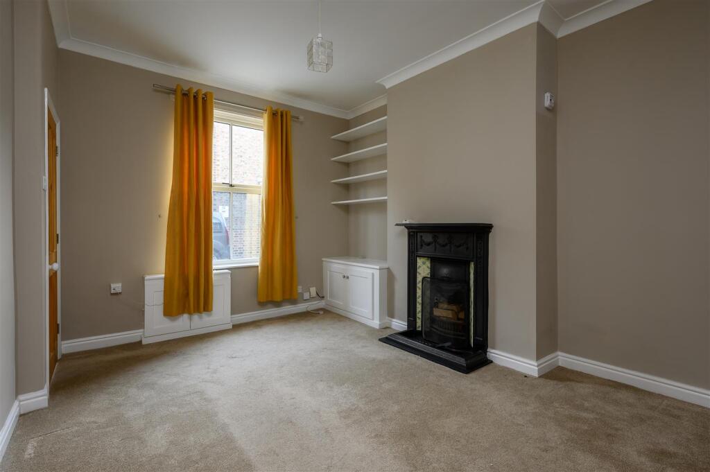 House in York - View 5