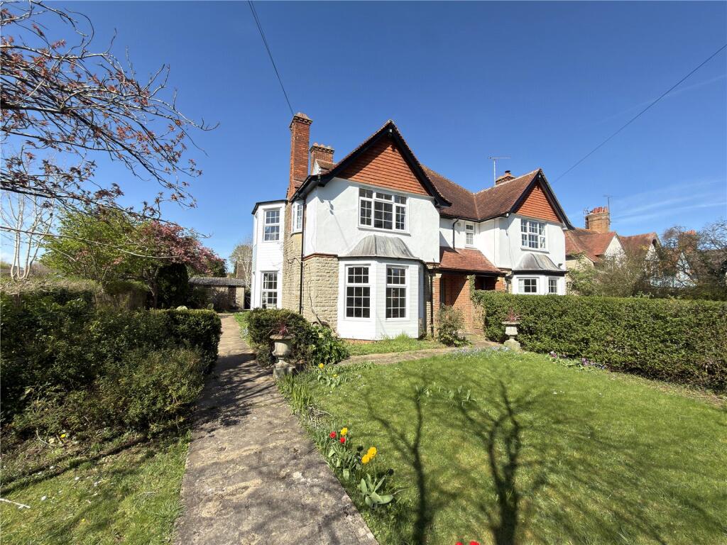 Main image of property: Woodstock Road, Witney, Oxfordshire