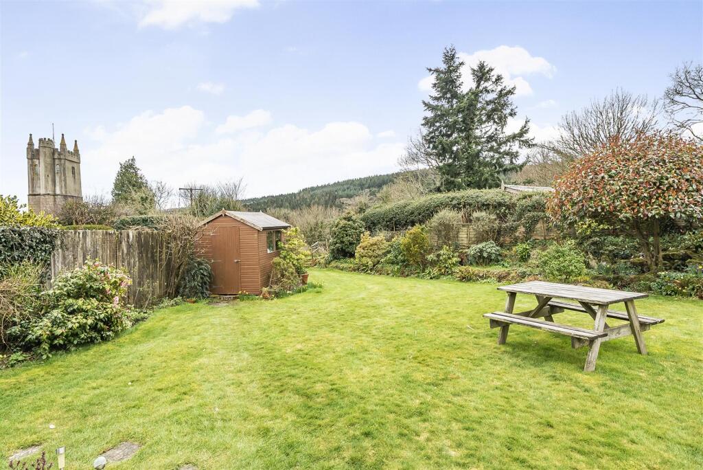 Greenawell Close, North Bovey, Newton Abbot photo 3