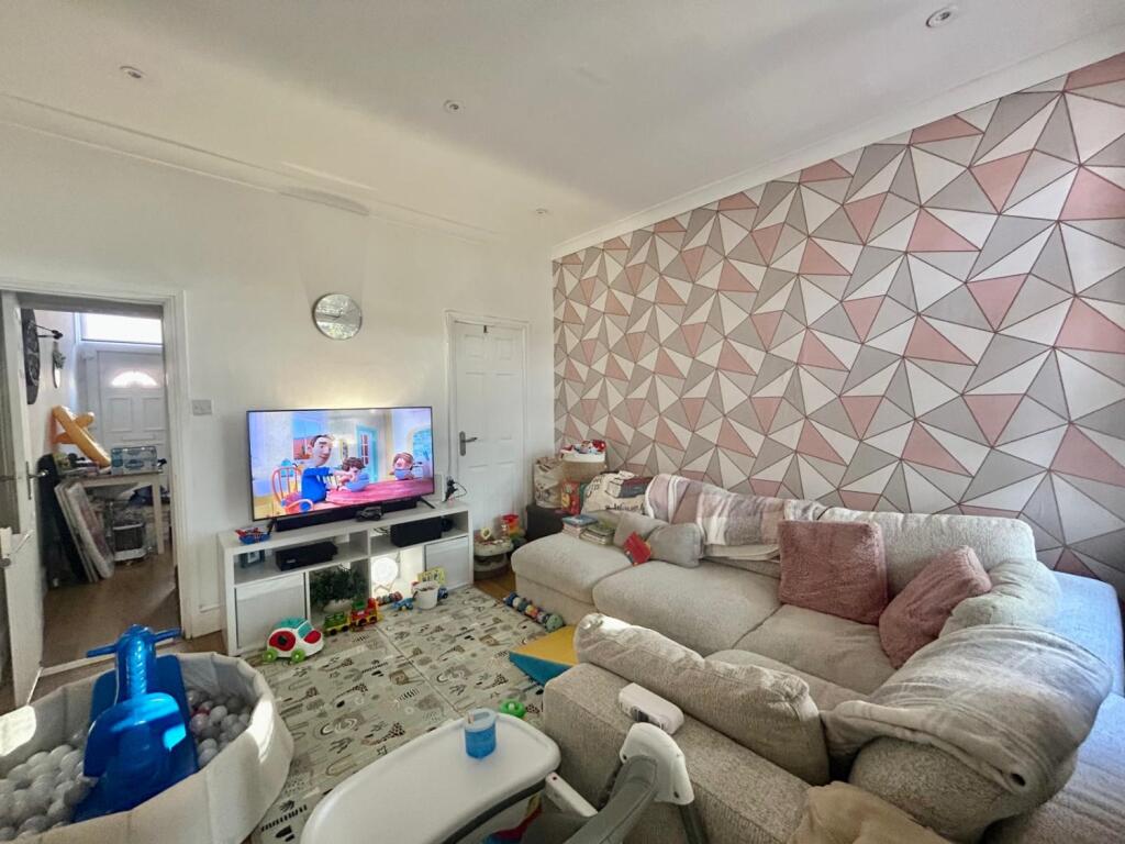 House in Stockport - View 3