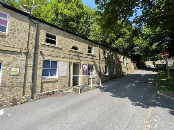 Main image of property: The Stable Block, Lockwood Park, Huddersfield, West Yorkshire, HD4 6EN