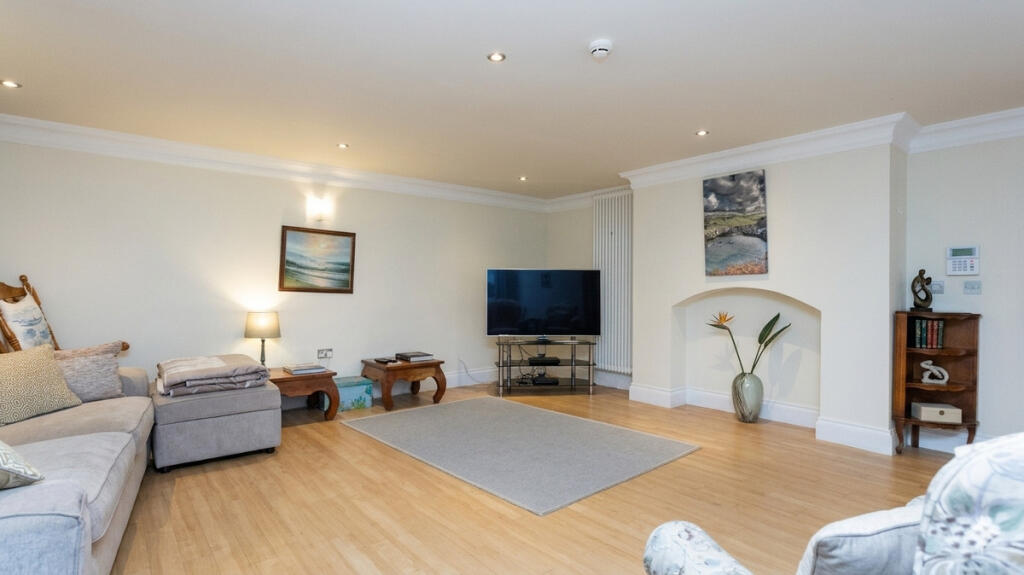 Apartment in Preston, Lancashire - View 3