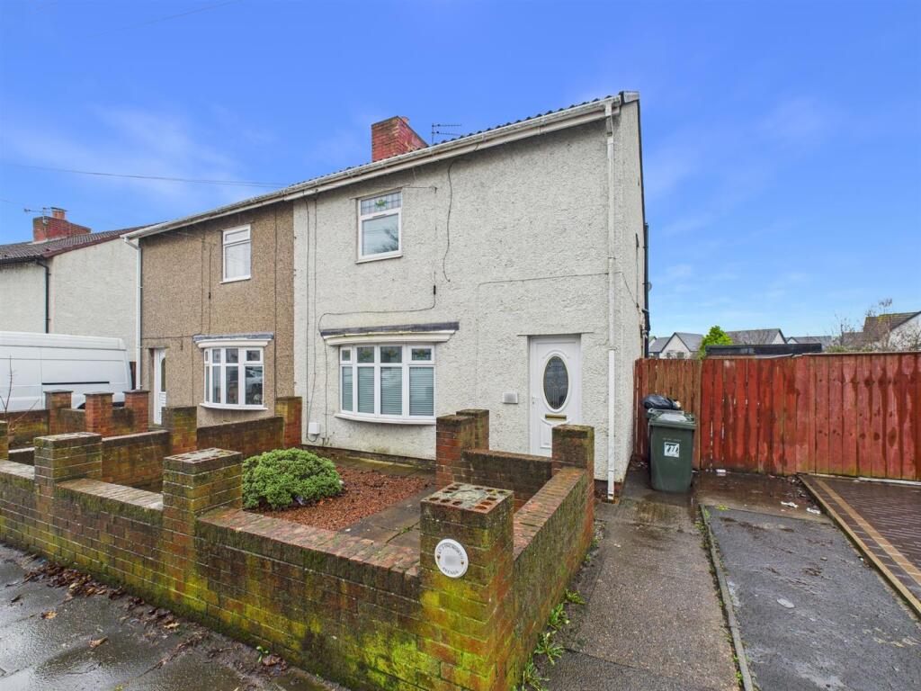 2-bed semi-detached on Killingworth Avenue, Backworth, £130,000