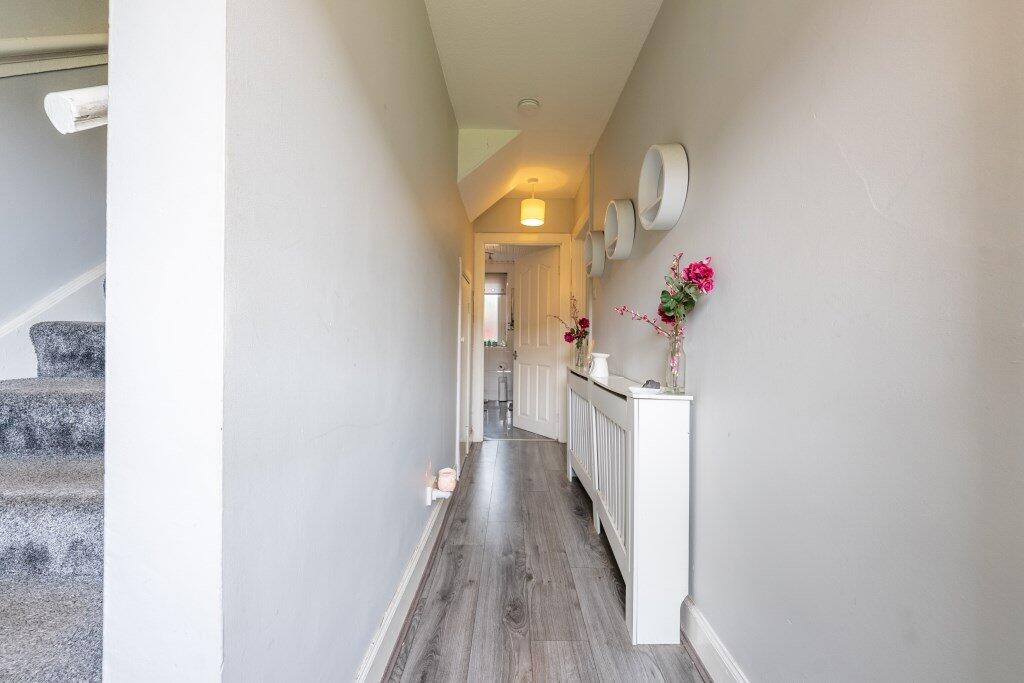 House in Bellshill, Orbiston - More