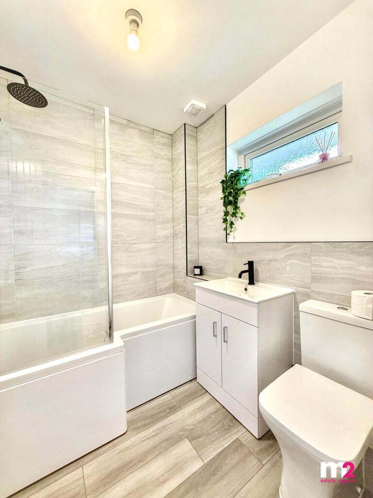 House in Newport, Bettws - View 4