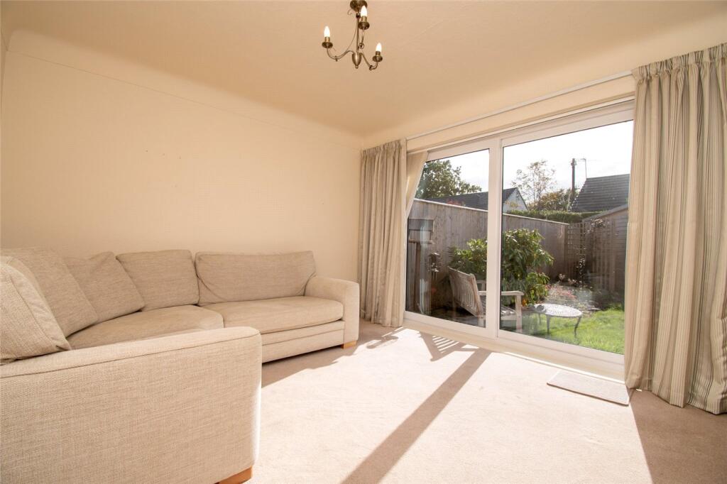 Low Wood Grove, Barnston, Wirral photo 3