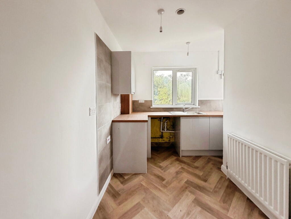 Apartment in Bristol - View 2