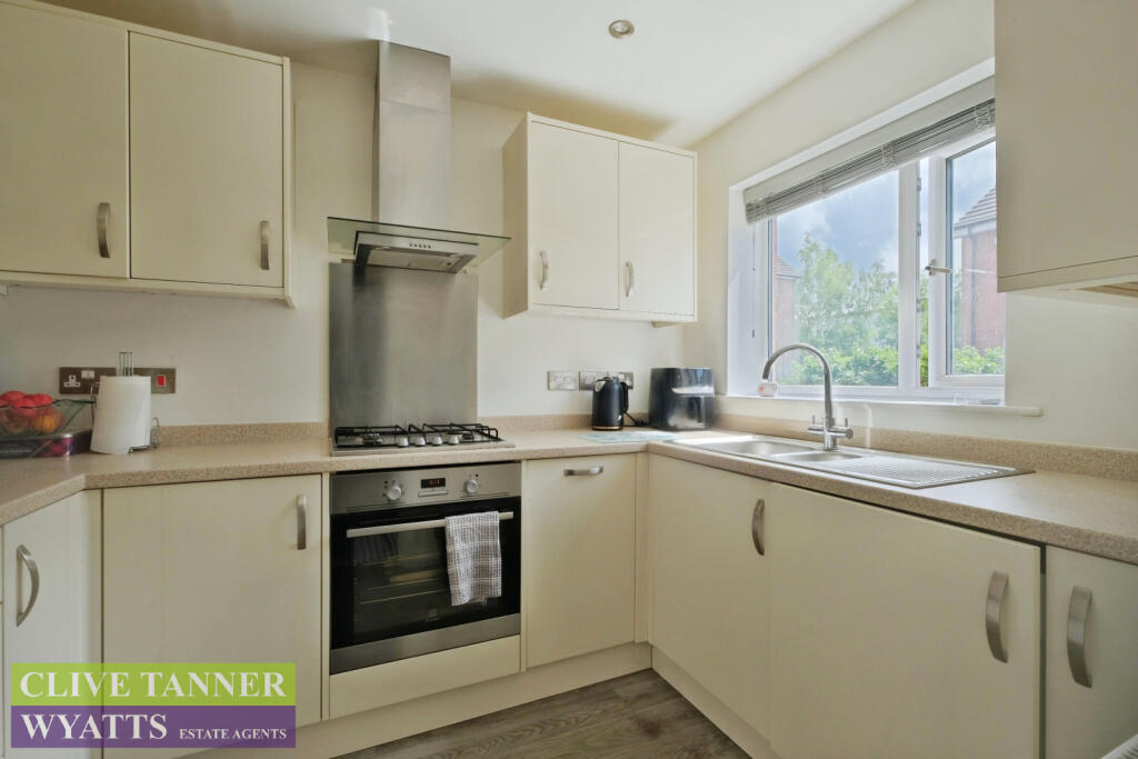Welby Road, Hall Green, Birmingham, West Midlands B28 8AX photo 4