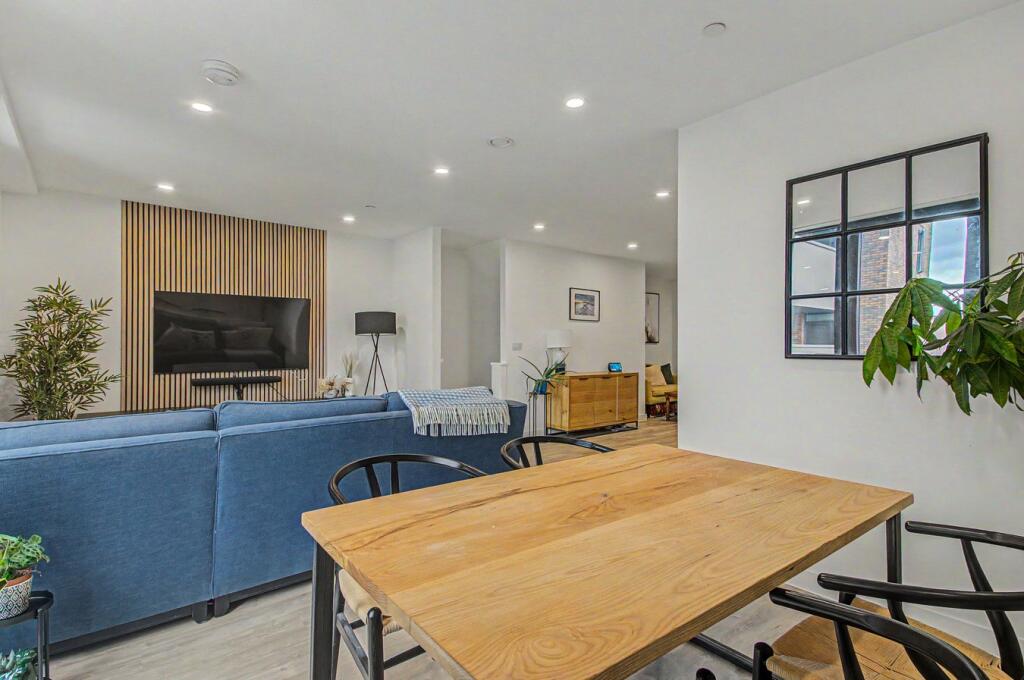 3 bedroom apartment for rent