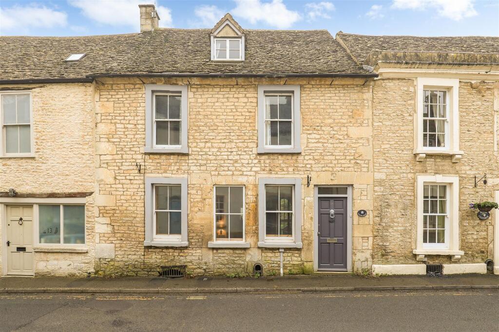 Main image of property: West End, Minchinhampton, Stroud