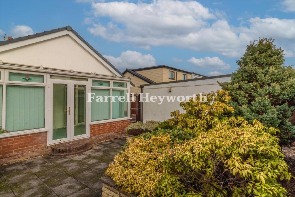 Dorchester Road, Garstang, Preston photo 2