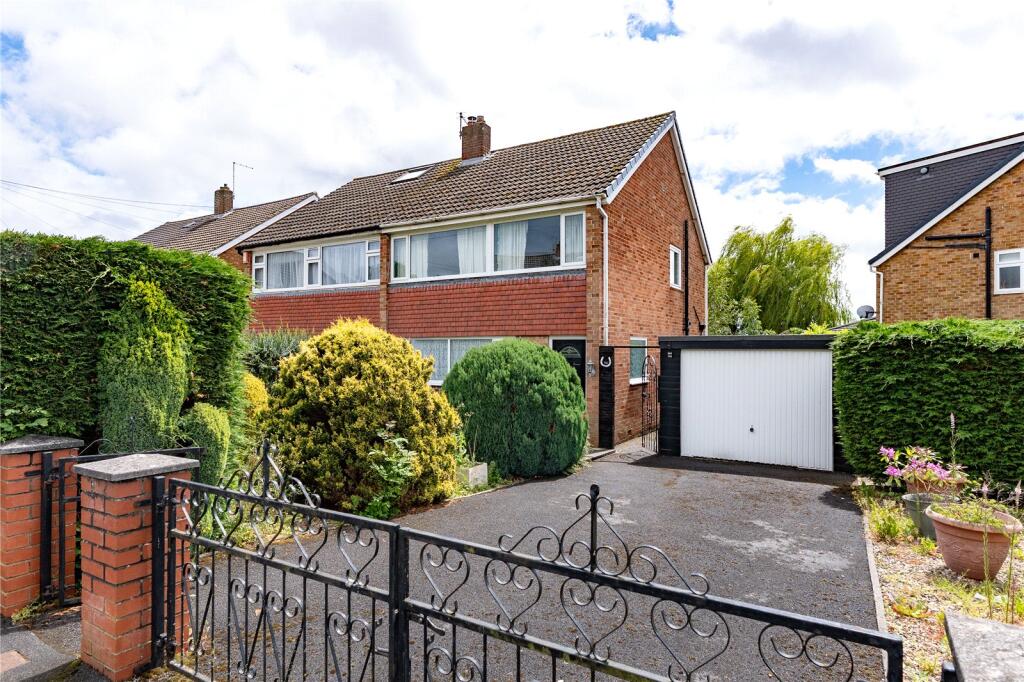 Main image of property: Victoria Mount, Horsforth, Leeds, West Yorkshire