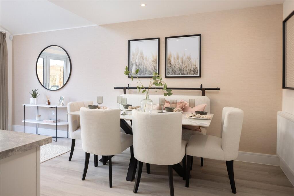 House in Basingstoke and Deane, Hampshire - View 5