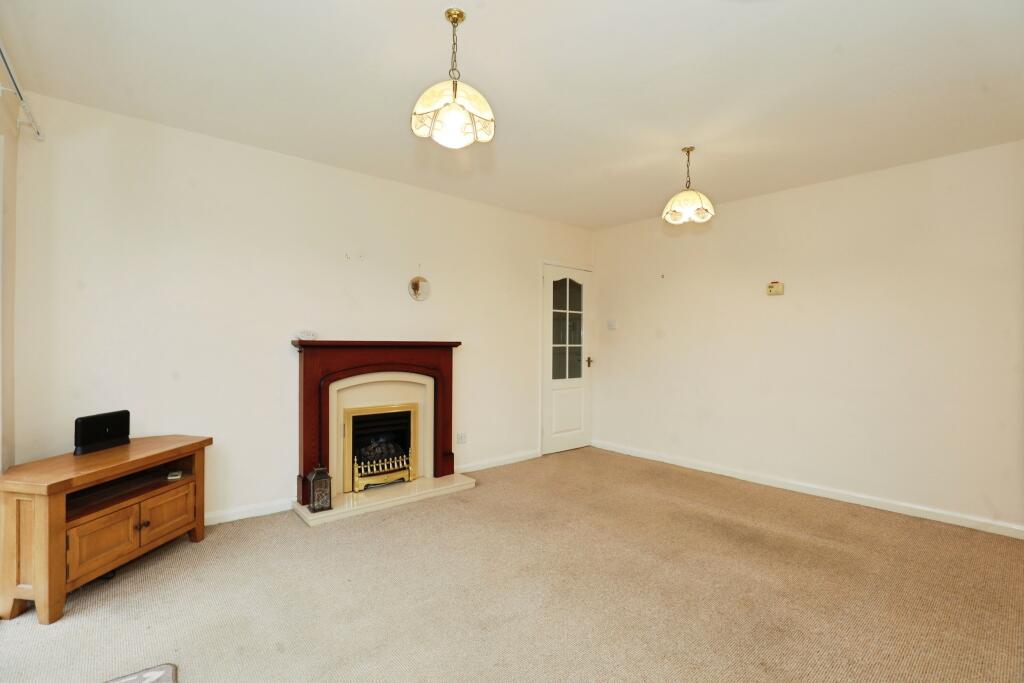 Abbey Way, Northwich, CW8 photo 2
