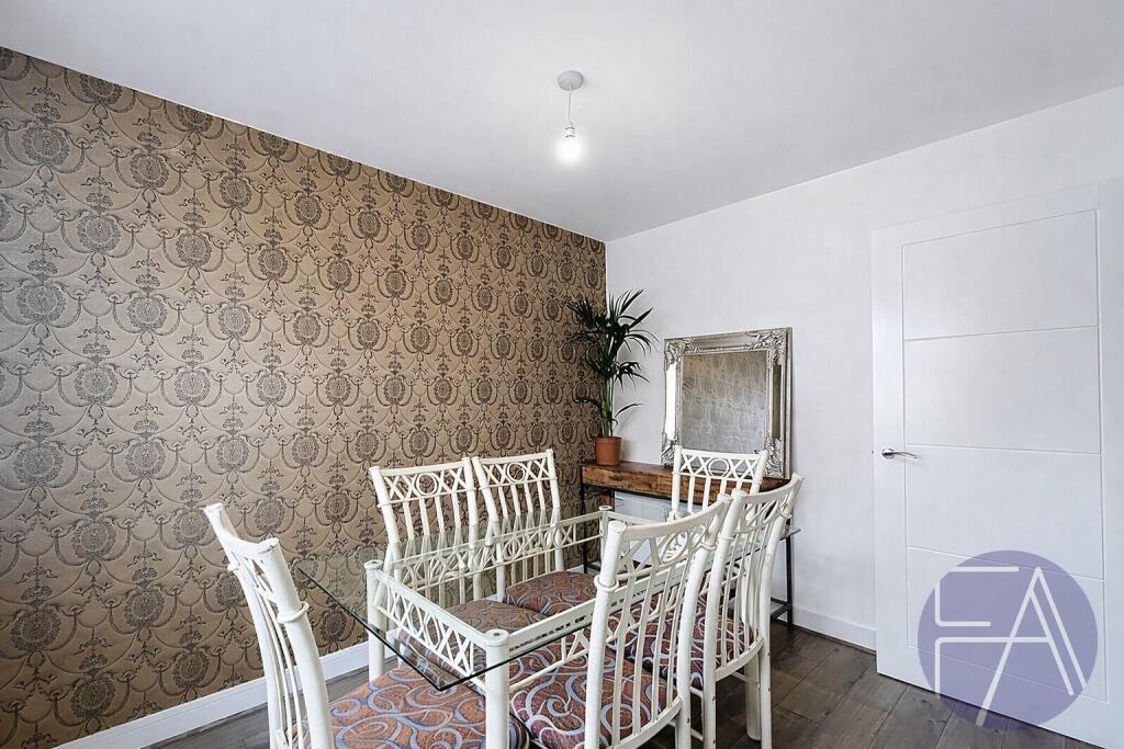 House in West Lancashire, North Meols - More