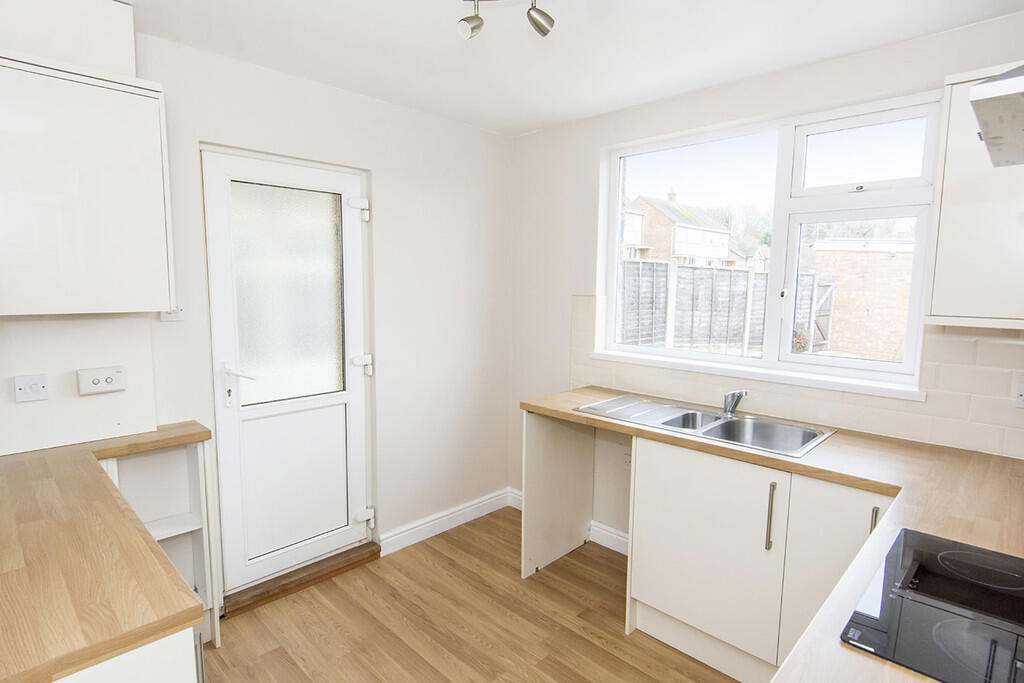 The Oval, Market Harborough photo 3