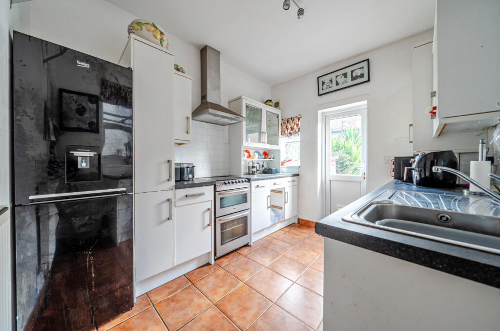 Alexandra Road, Portsmouth, Hampshire, PO1 photo 3
