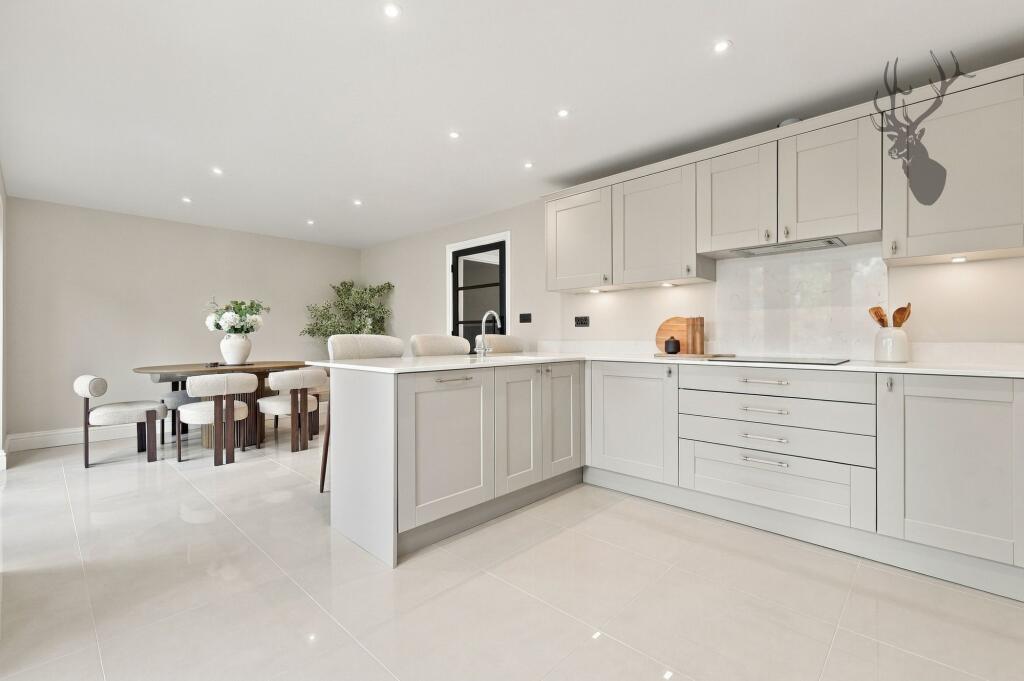 House in Chelmsford - View 3
