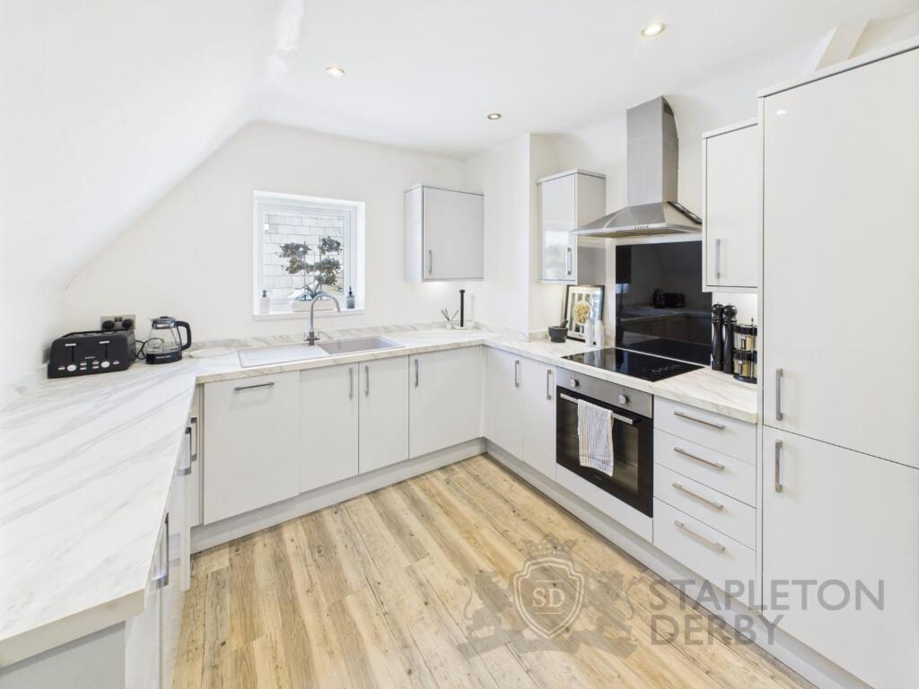 Central Avenue, Eccleston Park, L34 photo 4
