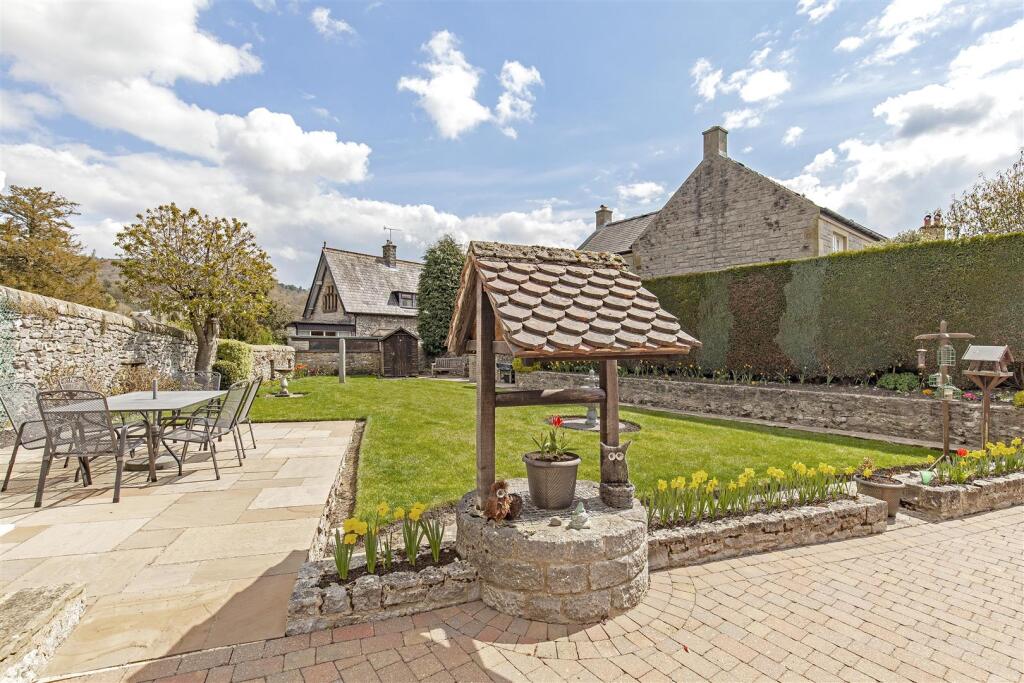 House in Derbyshire Dales, Bakewell - View 5