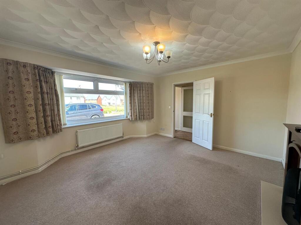 Thorney Green Road, Stowupland, Stowmarket photo 4